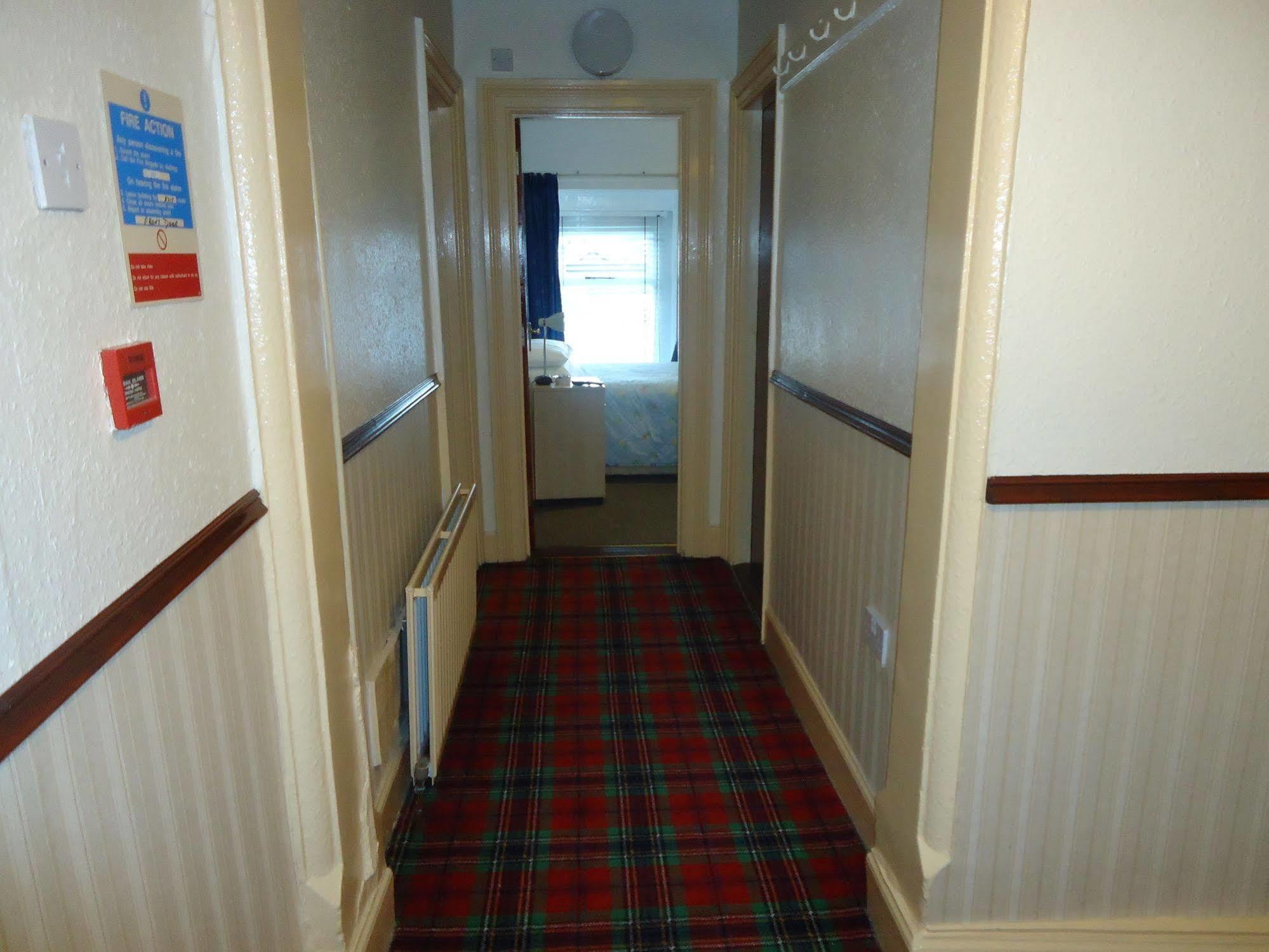 Seaview House Bed And Breakfast Larne Buitenkant foto